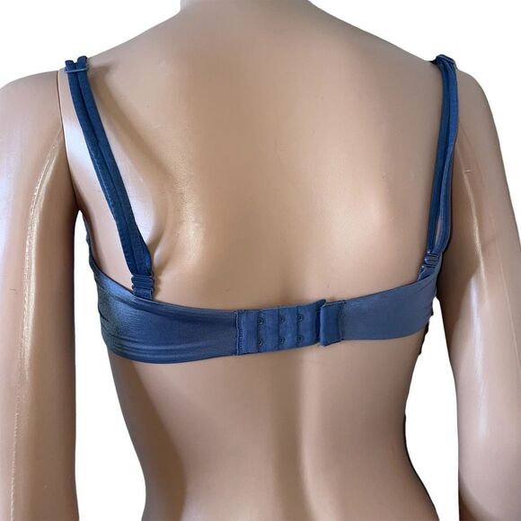 - 32DD Victoria's Secret steel blue/gray underwire push up bra - Picture 3 of 9